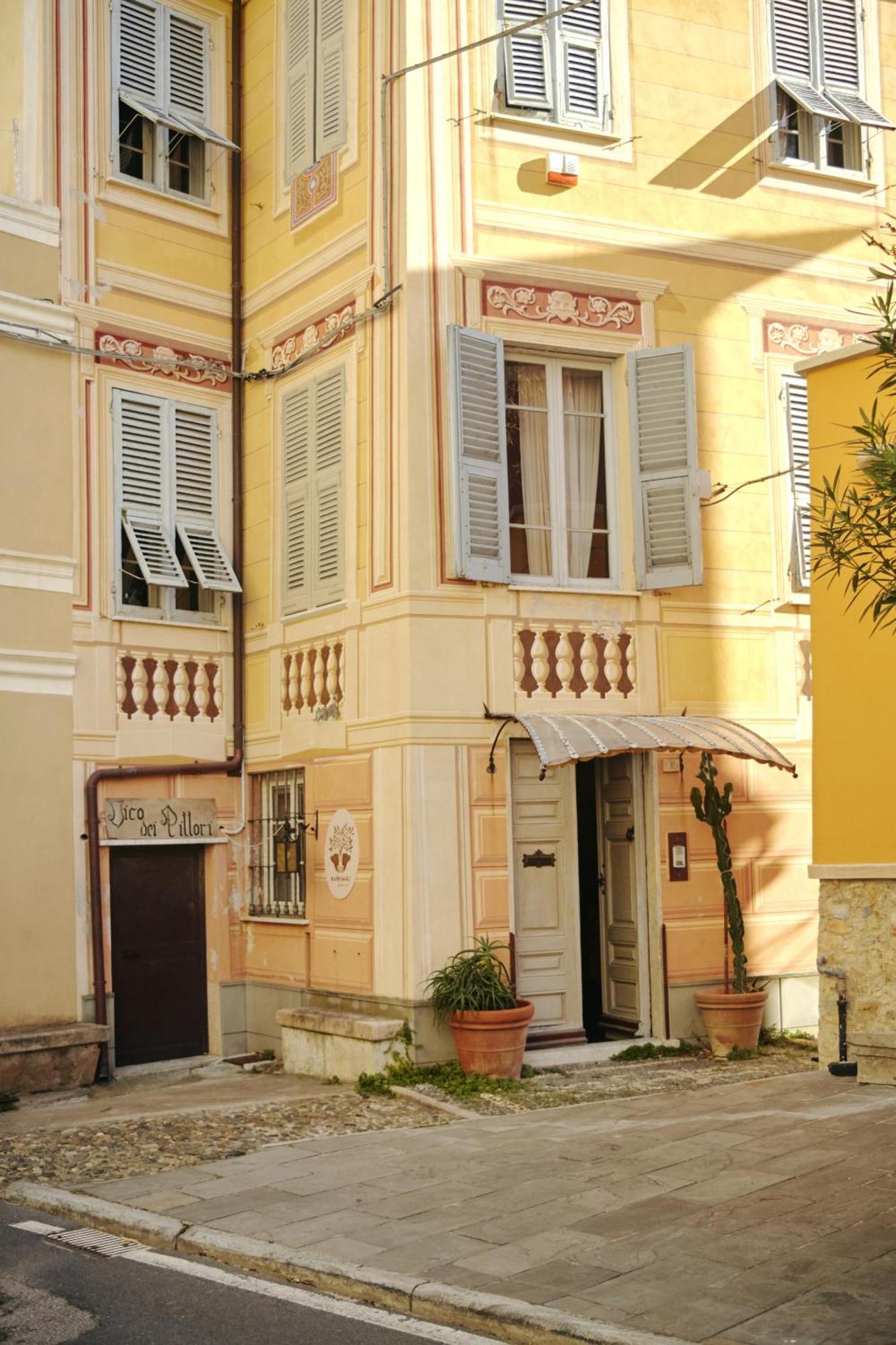 B&B Giardinidivale A 2 Chilometri Da Finale Ligure Borgio Verezzi Bagian luar foto